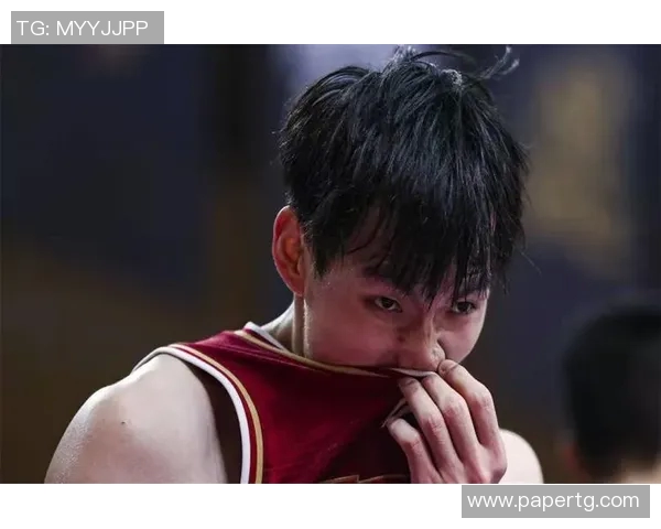 杭州羽毛球队以90分稳居冠军赛积分榜首位展现强劲实力