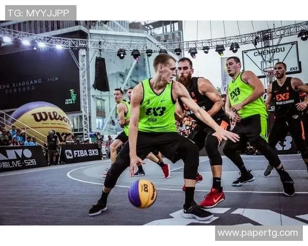 赛后分析:上海篮球队与深圳篮球队的耐力对决全景回顾 赛后分析:上海篮球队与深圳篮球队的耐力对决全景回顾