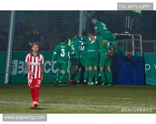 西班牙足球传奇比利亚的辉煌历程与对足球的热爱 西班牙足球传奇比利亚的辉煌历程与对足球的热爱